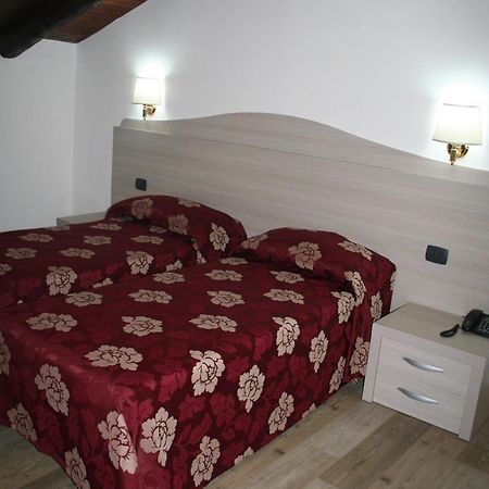 Agriturismo Cascina Del Vai Cairo Montenotte Pokój zdjęcie