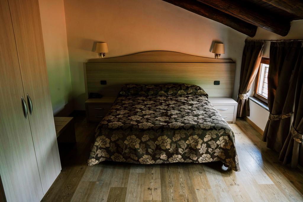 Agriturismo Cascina Del Vai Cairo Montenotte Zewnętrze zdjęcie