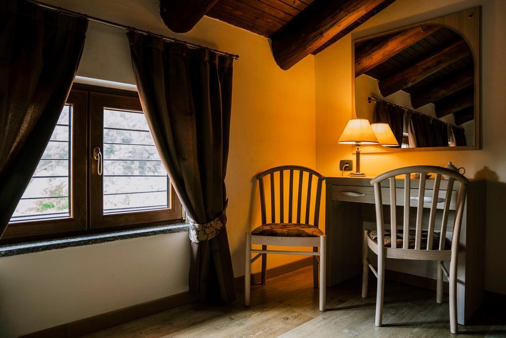 Agriturismo Cascina Del Vai Cairo Montenotte Zewnętrze zdjęcie