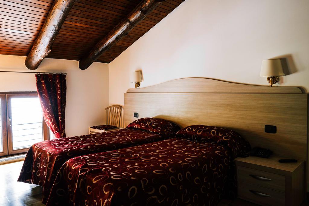 Agriturismo Cascina Del Vai Cairo Montenotte Zewnętrze zdjęcie